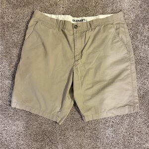 Old Navy Men's Khaki Flat Front Shorts